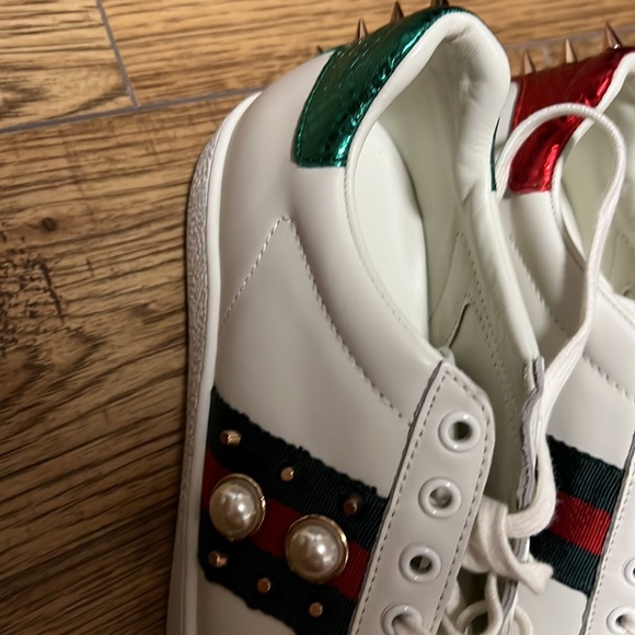 Gucci sneakers white with pearls with green and red patch  and spikes. New - Picture 2 of 7
